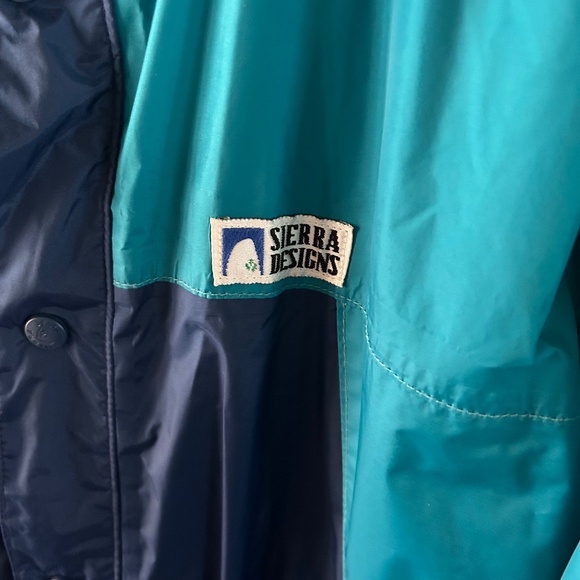 Vintage Sierra Designs Colour Black Full Zipper Jacket w/Hood - Picture 3 of 4